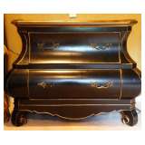 Comitia Molina Side Table