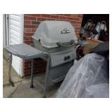 GAS GRILL