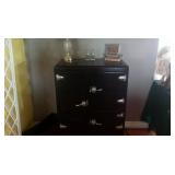ANTIQUE ICE BOX