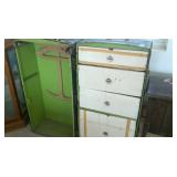 ANTIQUE STEAMER TRUNK