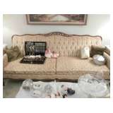 Sofa with pretty lines