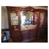 DIVINE FINDS ESTATE SALE IN MARTINEZ