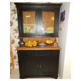 DIVINE FINDS ESTATE SALE IN EVANS