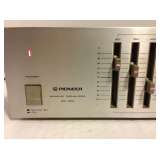 Pioneer Graphic Equalizer SG-300