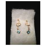 14kt Gold Topaz Earrings