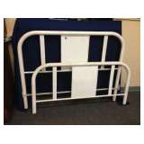 Metal Headboard / Footboard w/ rails
