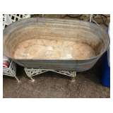 Vintage Metal Wash Tub