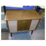 Vintage Westinghouse AM/FM Record Player