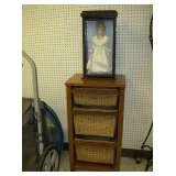 Cabinet with wicker drawers