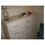 chest of drawer