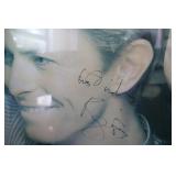 Photo signed by Davi Bowe to a fan