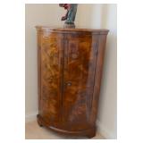 Venetian 18th C. walnut corner cabinet, h 42"