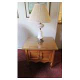 end table/lamp