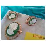 green cameo set