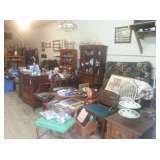 Middle of the Road Antiques and Estate Liquadation Auction