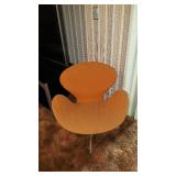 Arne Jacobsen Swan Chair