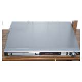 dvd player w/speakers