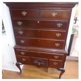 QUEEN ANNE CHEST