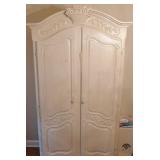 WARDROBE/ENTERTAINMENT CENTER
