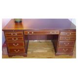 NICE DESK