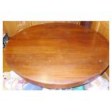 60 INCH ROUND TABLE WITH 6 LEAVES