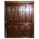 BEAUTIFUL CHINA CABINET