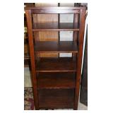 BEAUTIFUL DISPLAY SHELVES