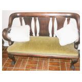 VINTAGE LOVE SEAT
