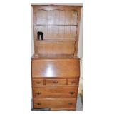 DESK AND HUTCH