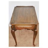 BEAUTIFUL TABLE 