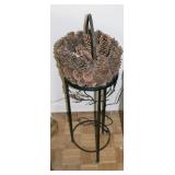 PLANT STAND