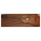 10 STRING ITALIAN INSTRUMENT