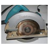 MAKITA SAW