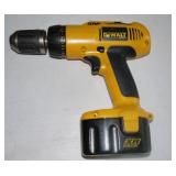 DEWALT DRILL