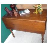 DROP LEAF TABLE