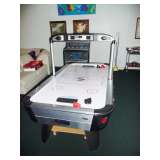 AIR HOCKEY TABLE