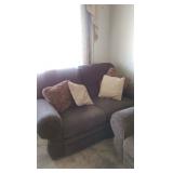 Reclining loveseat
