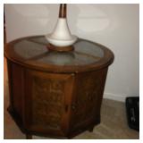 set of two round side table