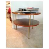 that round fifties table