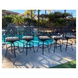 Seven Piece Hamilton Beach Outdoor Patio Table And Chairs Set.