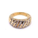 14k Gold Diamond Ring. This Ring Is A Size 6, Weighs 4 Grams And Has 28 Round Diamonds.