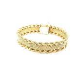 14k Gold Ladies Woven 7.25 Inch Bracelet Weighing In At A Whopping 41g.