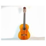Yamaha Cg-151s Acoustic Guitar. 