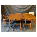 Mid Century Lane "Perception" Dining Room Table By Warren Church. Includes A Set Of Five Chairs. Wear Is Commensurate With Age And Use.