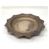 Antique Tiffany & Co. Sterling Silver Dish With Repousse Floral Rim. 219g.