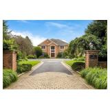 Woodbury, Long Island: Online Auction Now Live! Begins Closing Thu 10/28 At 8:00pm