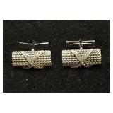 14K WG Stylish Pair Of Cylinder Mesh Cufflinks With Diamond Pave 