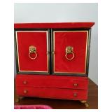 vintage jewelry box