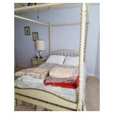 canopy bed
