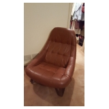 MID CENTURY CHAIR